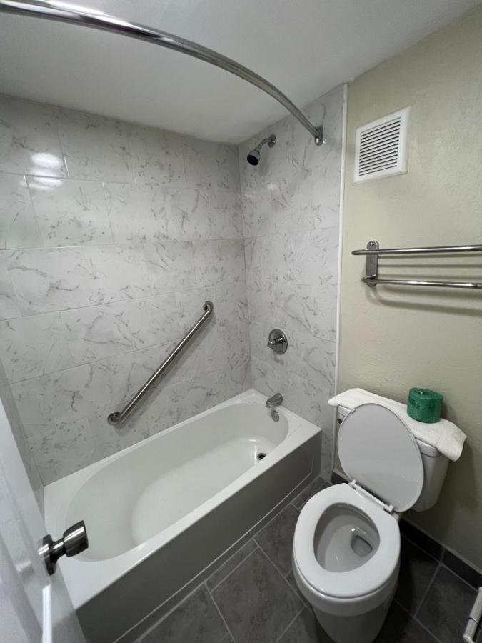 River Palm Hotel Melbourne Zewnętrze zdjęcie
